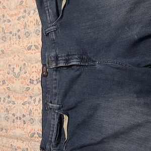 Wide Cuff Capri Jeans Size 22W